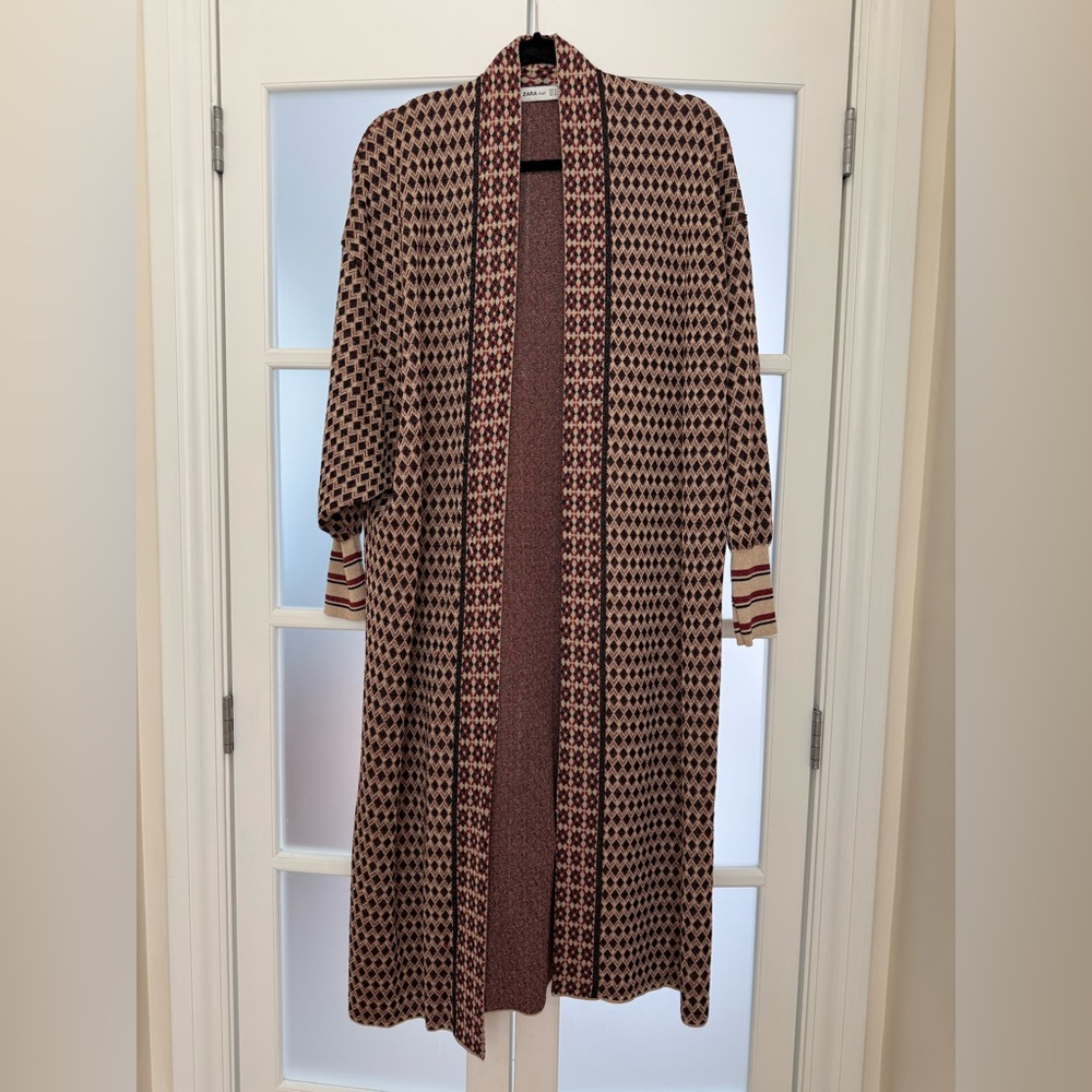 Zara Knit Geometric Open-Front Cardigan in Burgundy, Cream & Black